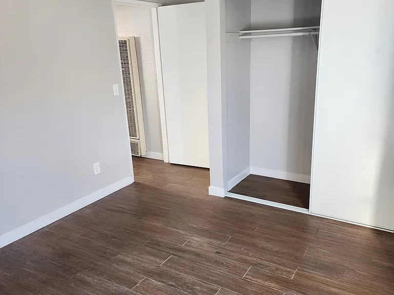 8043 Rosecrans Ave #3 — Photo 20