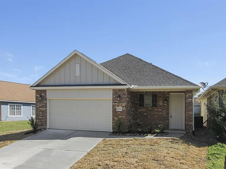 12970 Centaurus Ct — Photo 1