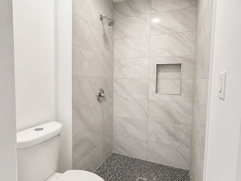 1239 W Rosecrans Ave #11 — Photo 4