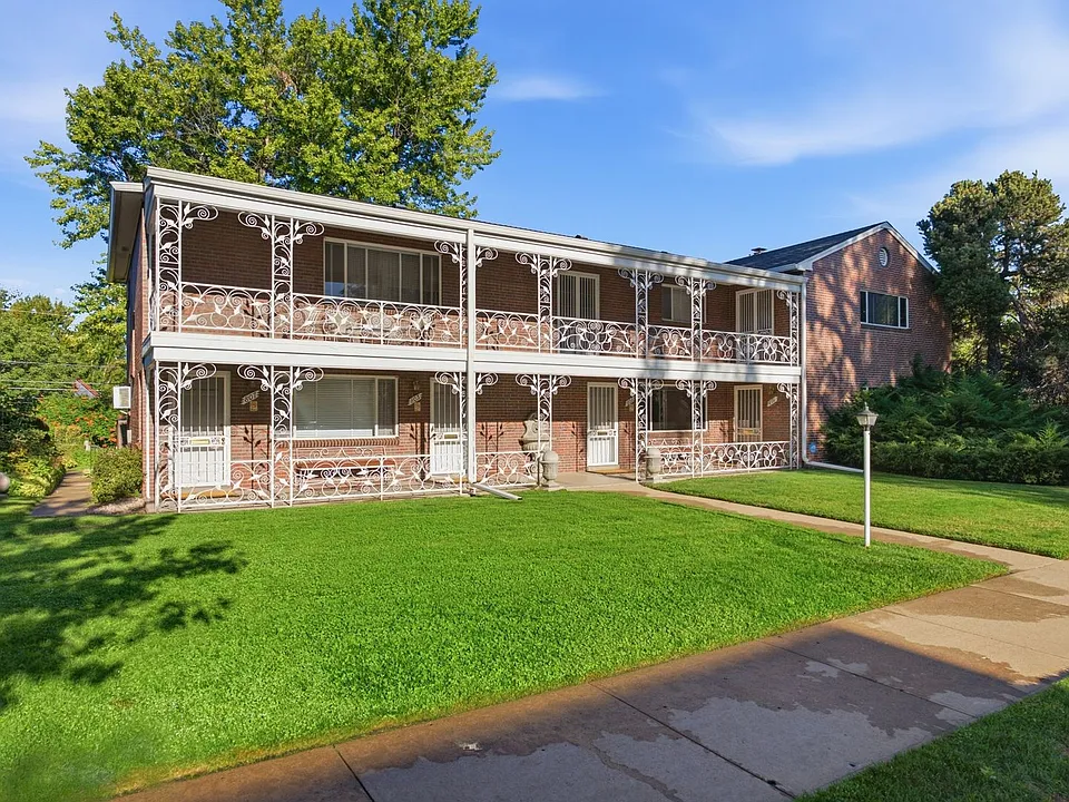 803 S Ogden St