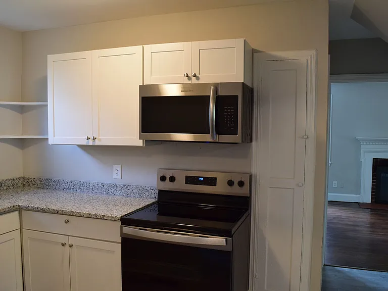 3223 Edgewood Ave — Photo 5