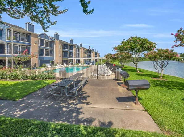 18511 Egret Bay Blvd APT 502, Houston, TX 77058