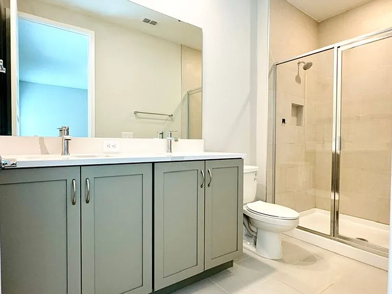 7825 Spectrum Dr — Photo 23