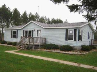 3122 E One Mile Rd, White Cloud, MI 49349
