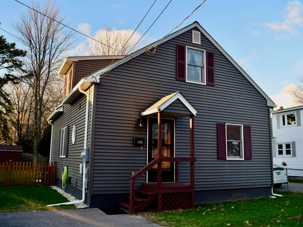 98 Cayuga Court, Burlington, VT 05408