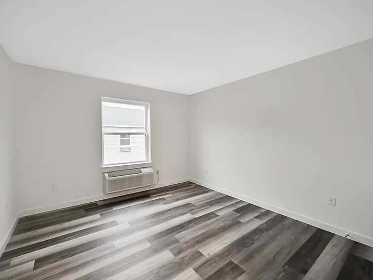 Mt. Nebo Apartments — Photo 48