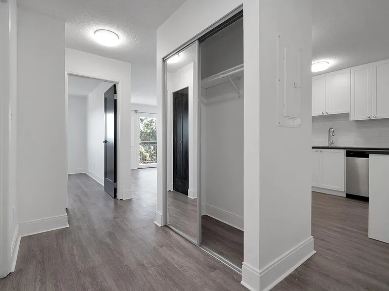 21 Prideaux St #407 — Photo 7