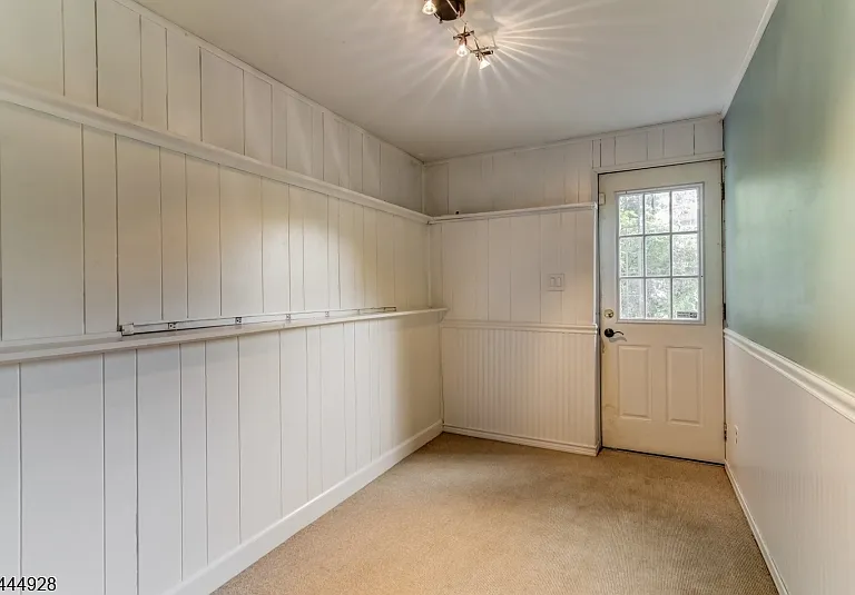62 Candlewood Dr — Photo 17