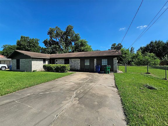 5th image of 1216 Fair Dr