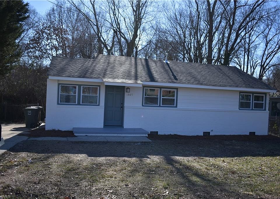 1st image of 1307 Haywood St