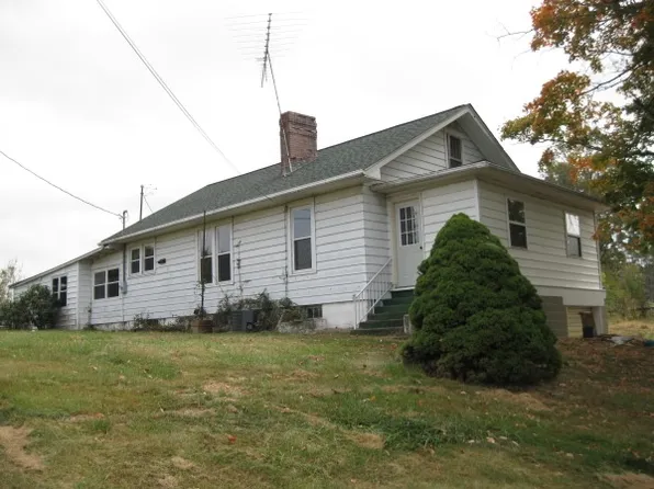 29430 Oak Grove Rd, Racine, OH 45771