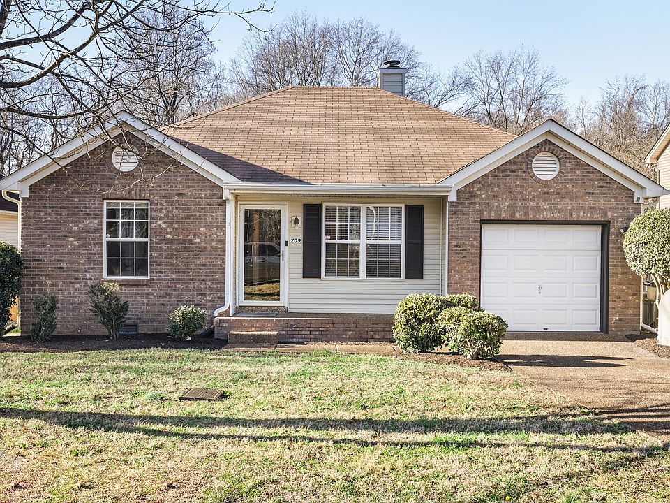 1st image of 709 Woodcraft Dr