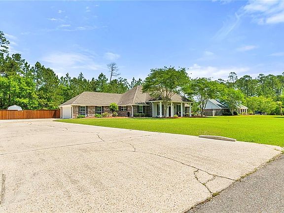 2nd image of 31193 Normandy Dr