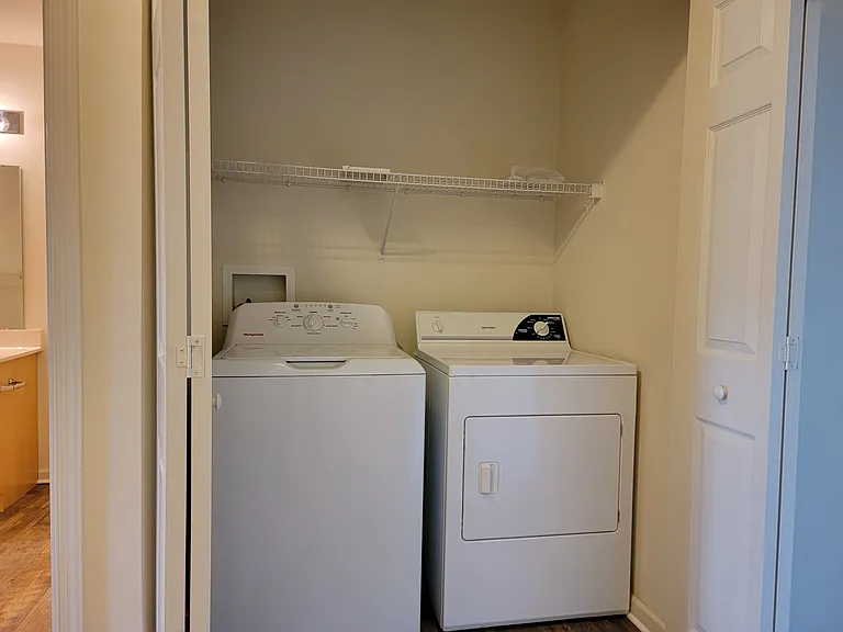 1338 Hammon Ave — Photo 9