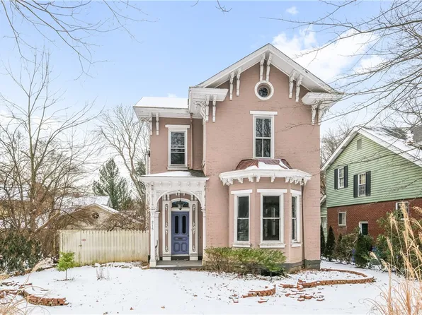 215 Race St, Pittsburgh, PA 15218