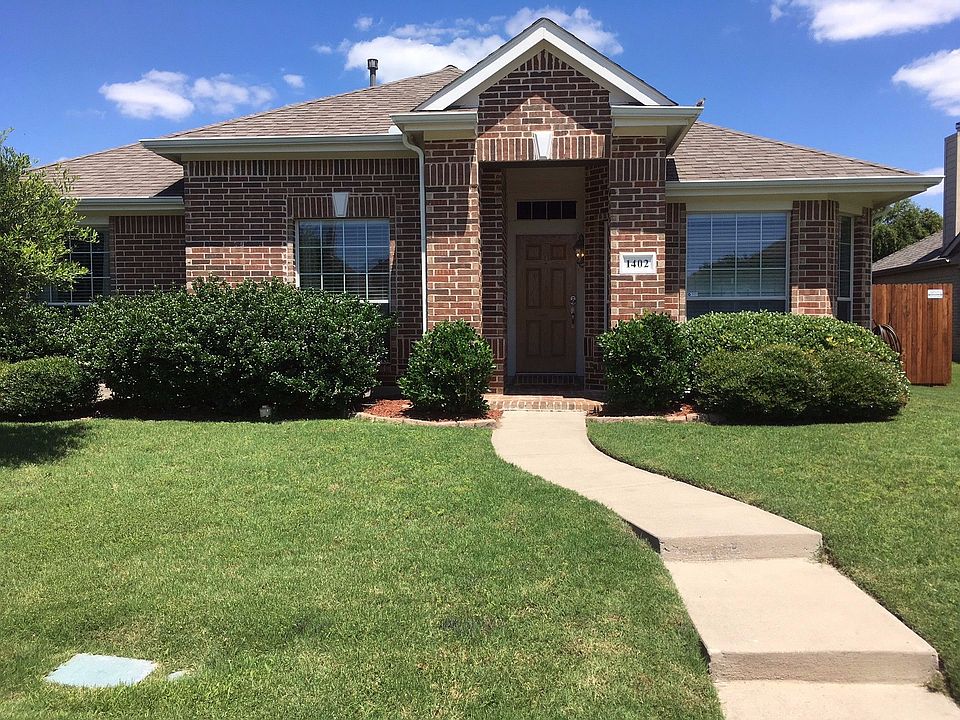 1st image of 1402 Hazelwood Dr