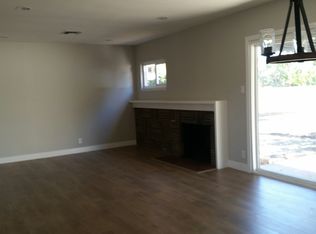 10459 Burnet Ave, Mission Hills, CA 91345