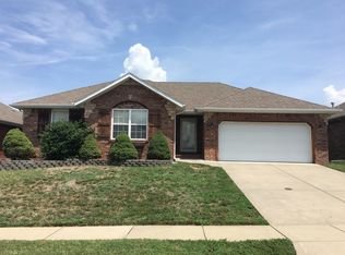 3841 Rockwood St, Springfield, MO 65807