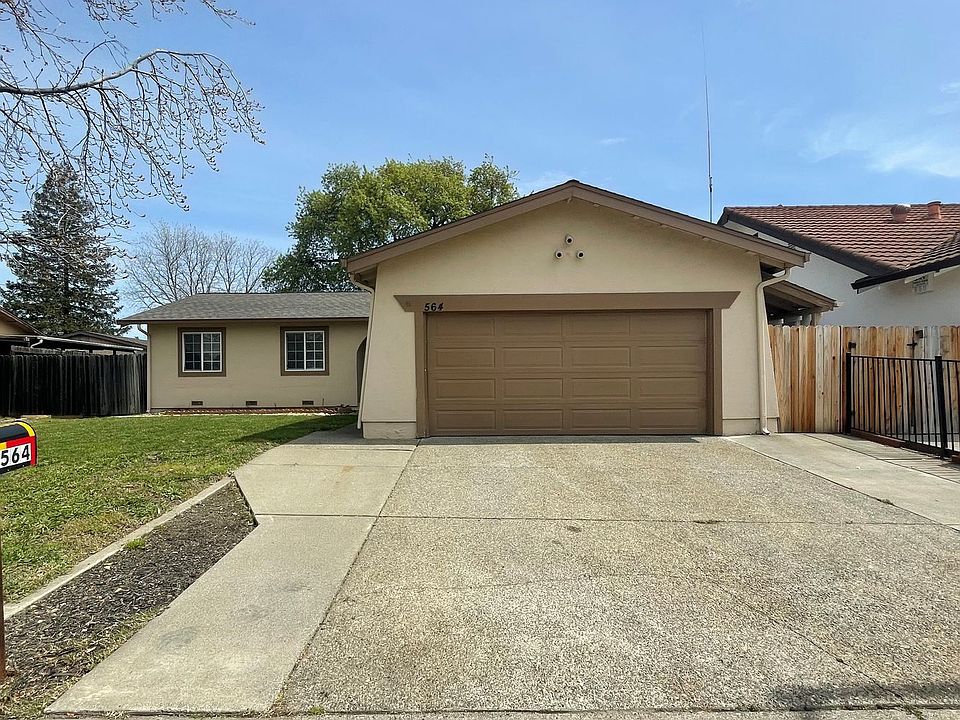 1st image of 564 Greenwood Dr