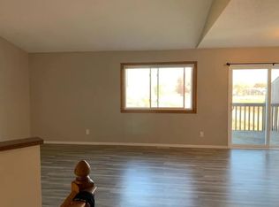 10763 Butternut St NW, Coon Rapids, MN 55448