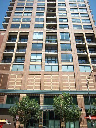 1st image of 400 W Ontario St #P436
