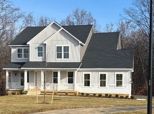 2004 Aram Dr, Accokeek, MD 20607