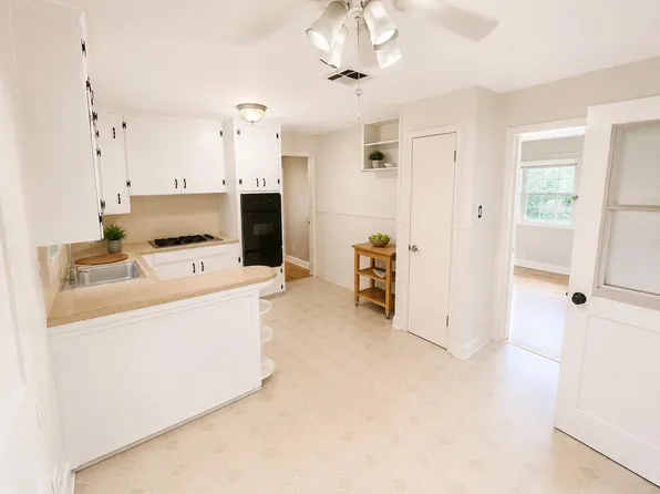 7521 Delafield Ln, Austin, TX 78752