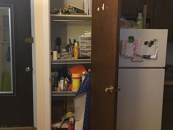 5th image of 928 Pine St Ste 1