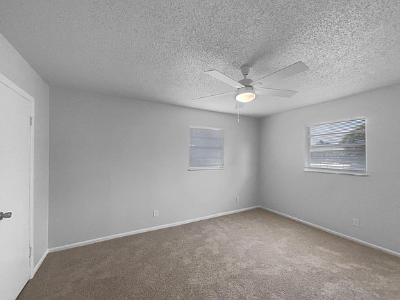 5th image of 1541 SW Curry Street