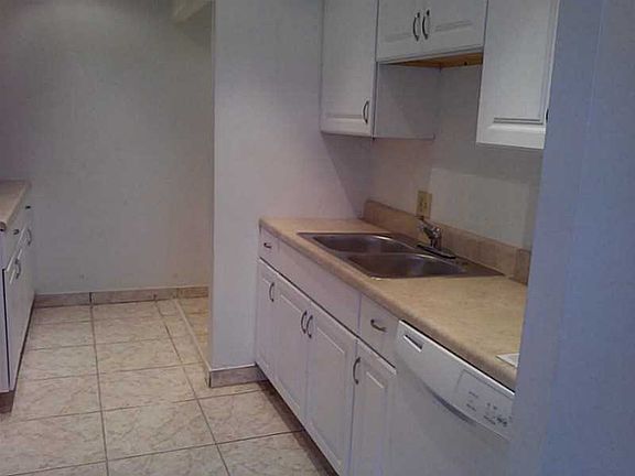 4th image of 2075 NW 46th Ave #102I