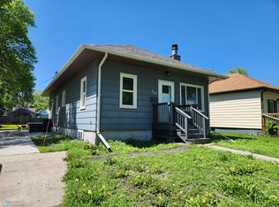 317 22nd St S, Fargo, ND 58103