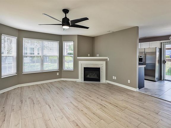 2nd image of 1233 Woodland Point Dr APT A