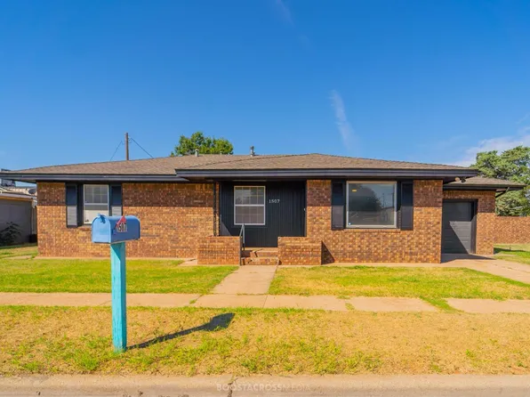1507 Avenue G, Abernathy, TX 79311