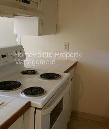 5th image of 3196 Bredehoft Way