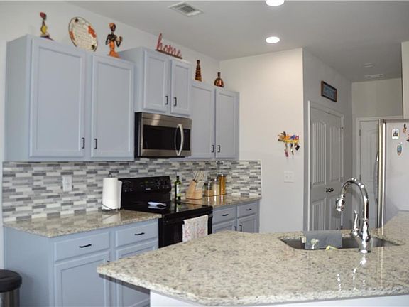 4th image of 4768 Ridge Valley Dr