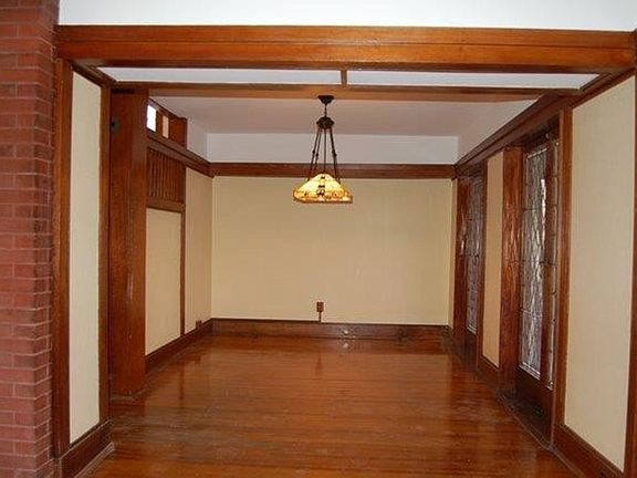 5th image of 22 N Butler St