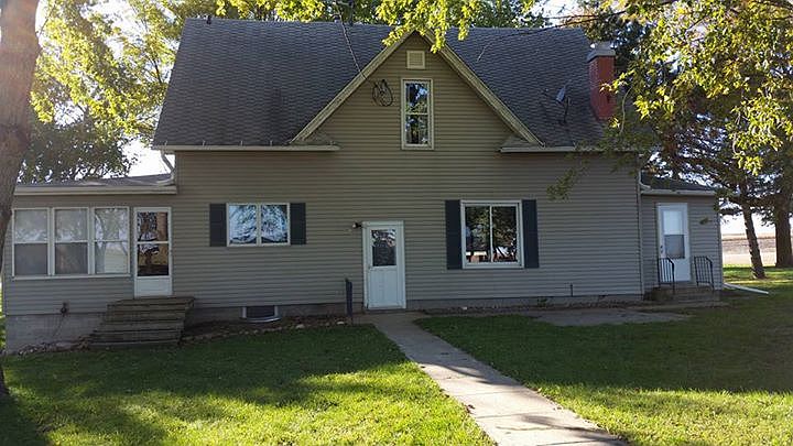 1st image of 4105 200th St