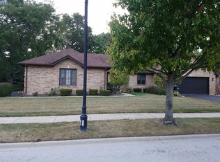 18634 Forest View Ln, Lansing, IL 60438