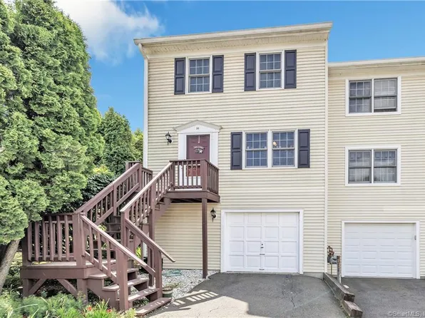 31 Cornerstone Drive #31, Derby, CT 06418