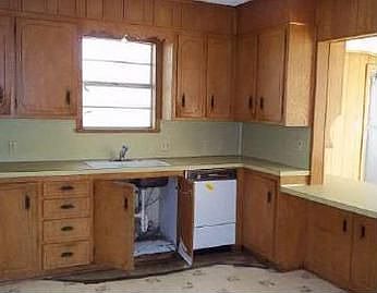 5th image of 2404 Avenue D