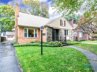 3020 Barrington Dr, Toledo, OH 43606