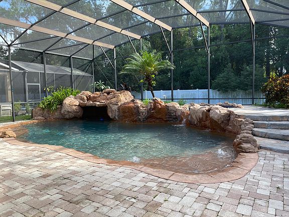2nd image of 1485 Ashdown Ct
