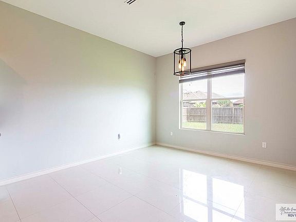 5th image of 3932 Maritza Dr