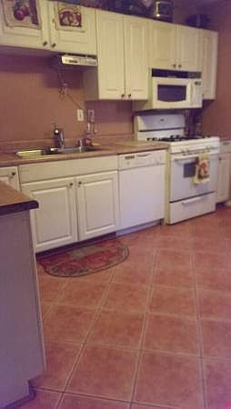 2nd image of 3624 Edwards St