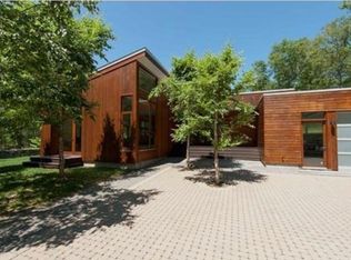 4 Solstice Way, Sharon, MA 02067