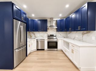 73-13 71st St #1, Ridgewood, NY 11385