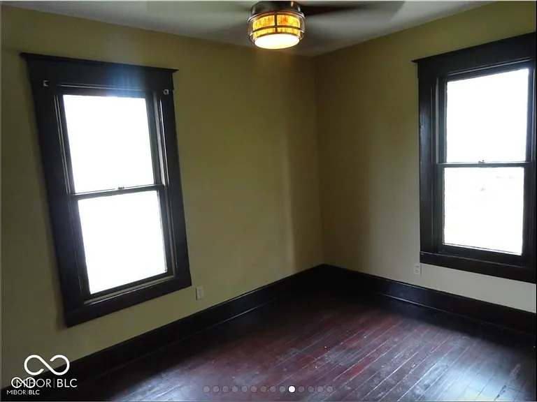 1841 N Talbott St — Photo 12
