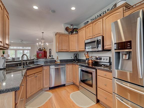 3rd image of 8547 Dumaine Ct