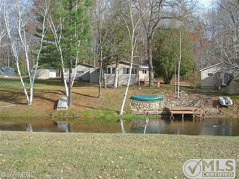 2nd image of 20657 Waterway St
