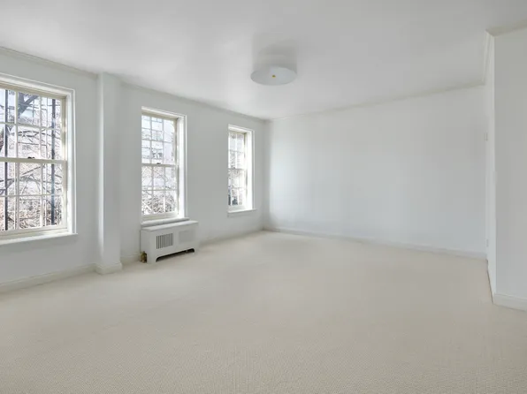 541 East 72nd Street image 11 of 19